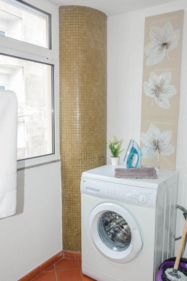 Sol Do Lido Apartment ฟุงชาล ภายนอก รูปภาพ